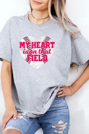 My Heart Is On That Field Baseball Mothers Day T-Shirt