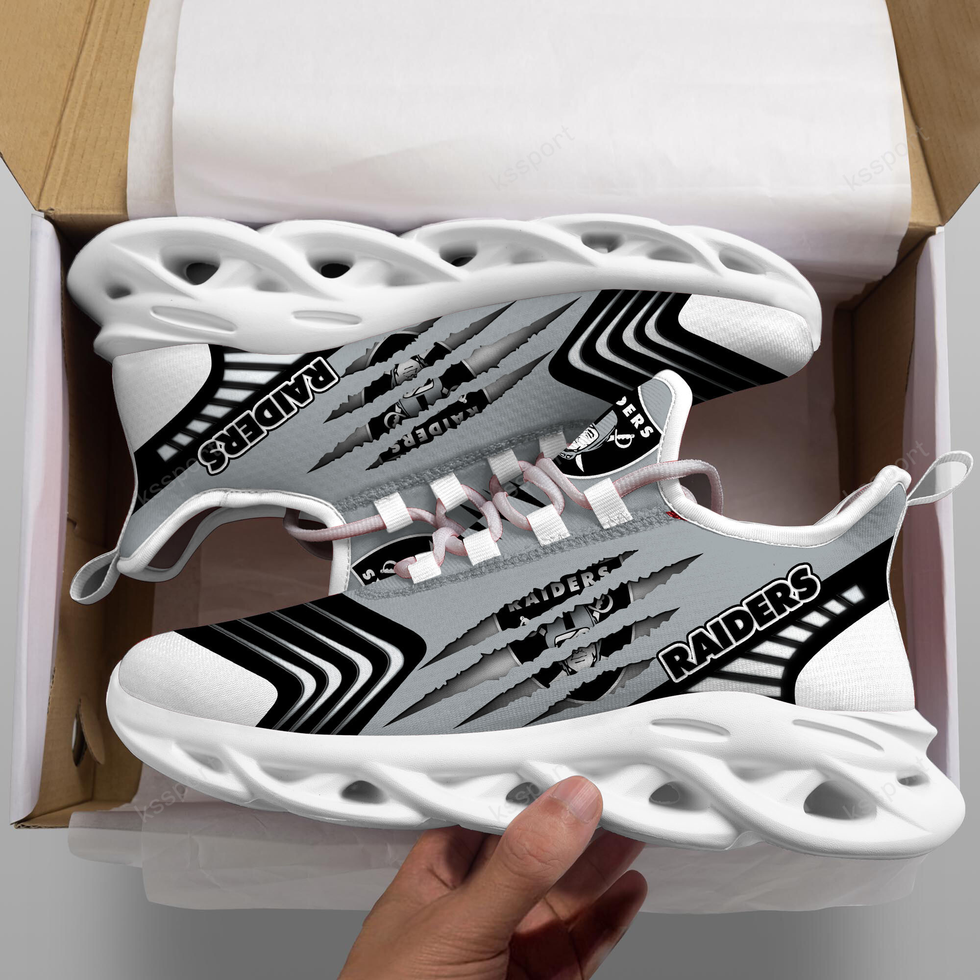 Las Vegas Raiders NFL Max Soul Shoes Sneakers For Men And Women Calebmatthewhans